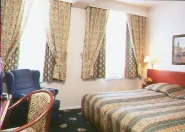 Thon Astoria 3*